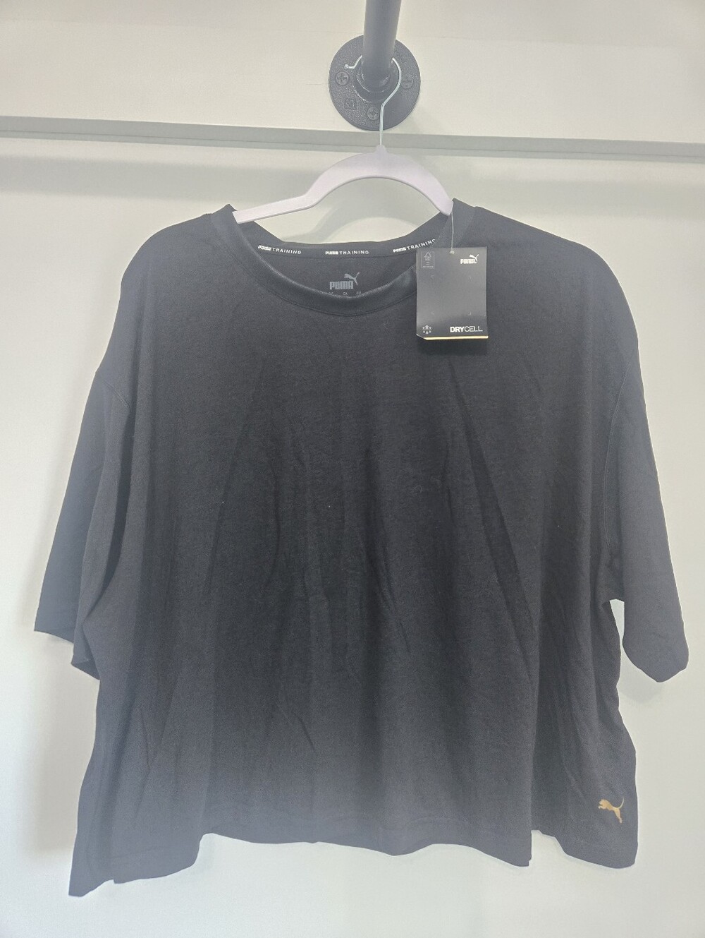 New. Puma Training DRYCELL Oversized Cropped Tee Black Gold Logo XL
